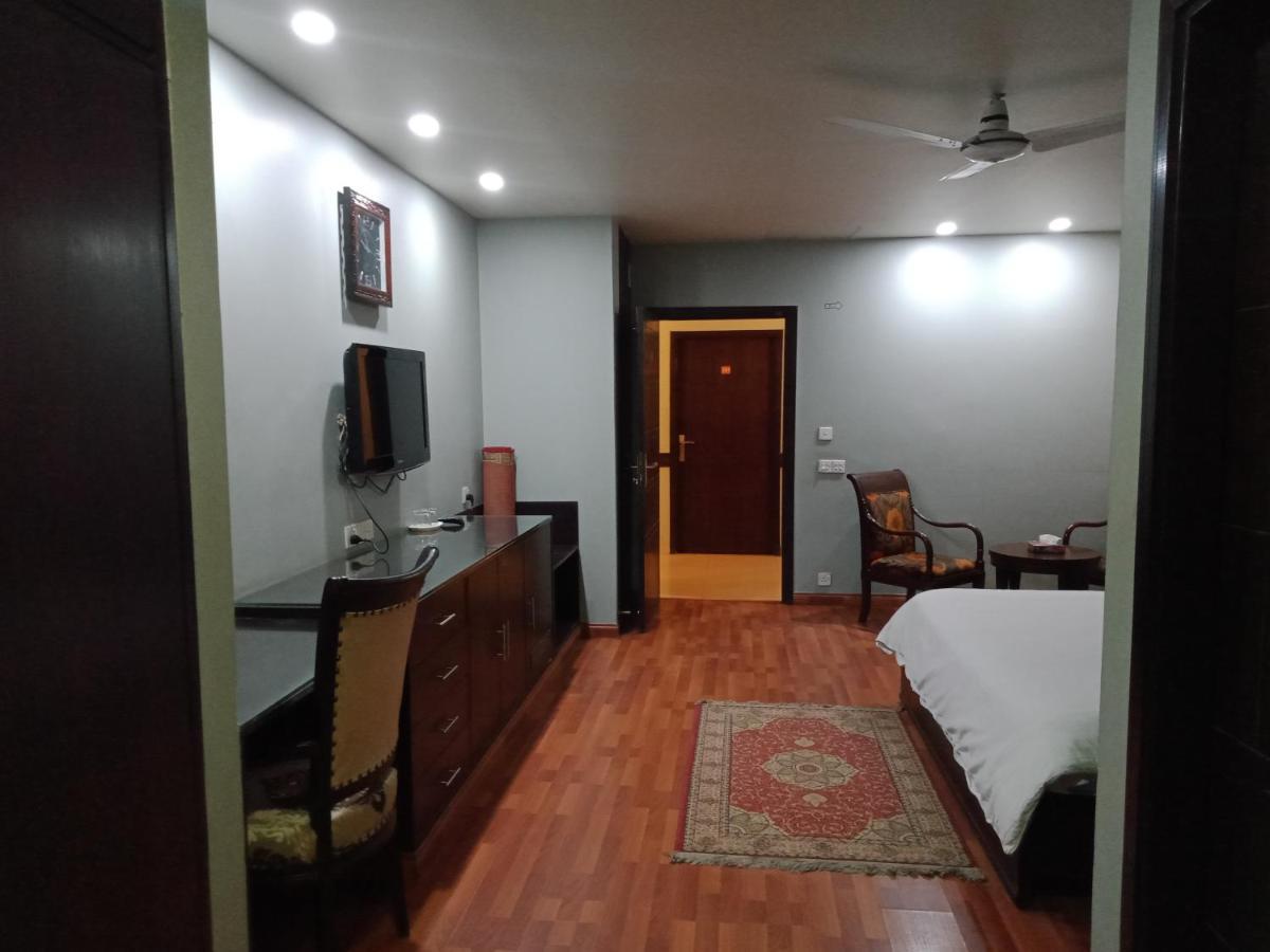 קראצ'י Hira Guest House מראה חיצוני תמונה