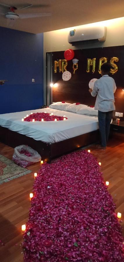 קראצ'י Hira Guest House מראה חיצוני תמונה