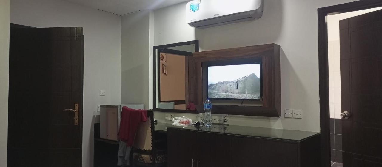 קראצ'י Hira Guest House מראה חיצוני תמונה