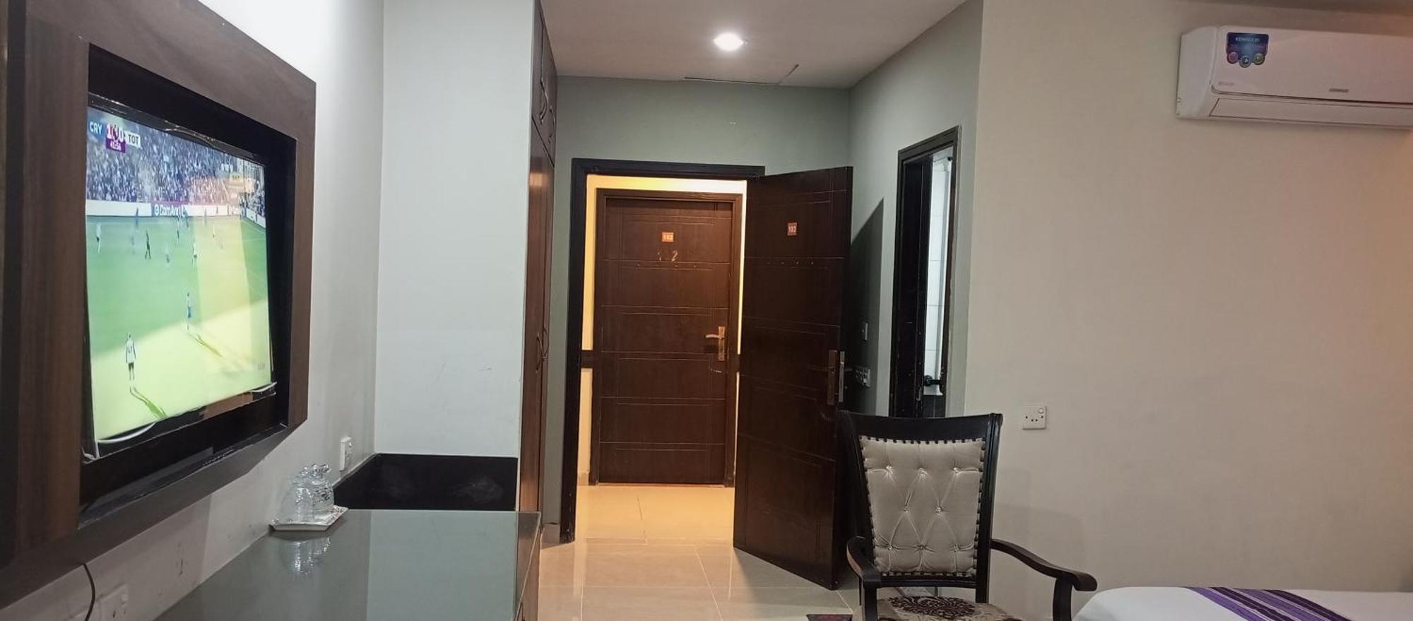 קראצ'י Hira Guest House חדר תמונה
